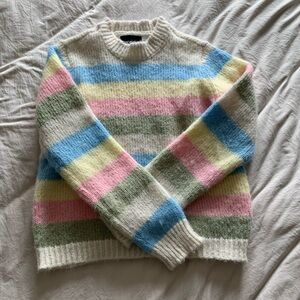 Pieces from Simon’s sweater